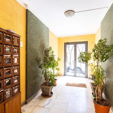 Jenner By In Apartman Róma