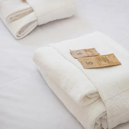 Jenner By In * Róma