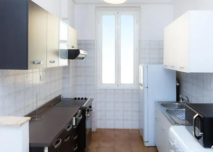 Jenner By In Apartman Róma